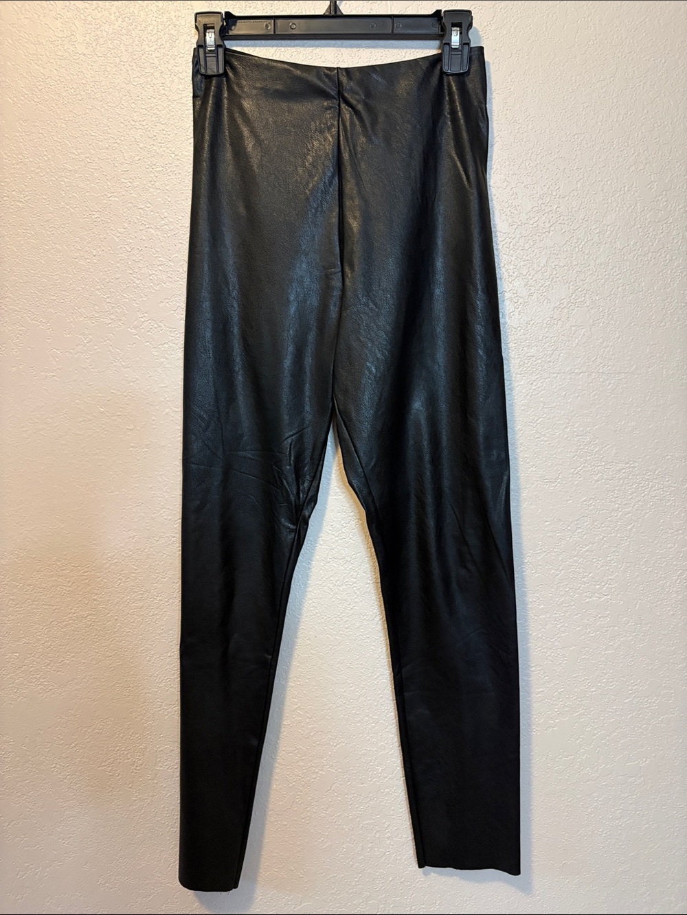On Twelfth Rayon/Poly Faux Leather Pull On Pants Skinny M